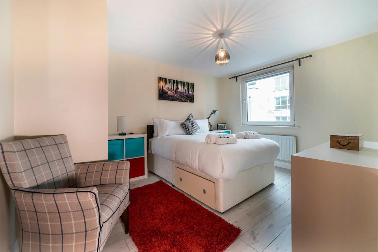 1 Bd Apt In Historical W Belfast Close To Centre Экстерьер фото